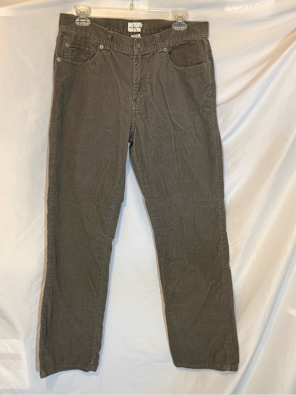 Women’s Vintage Calvin Klein Straight-Leg Mid-Rise Corduroy in Gray size 12 (UU9